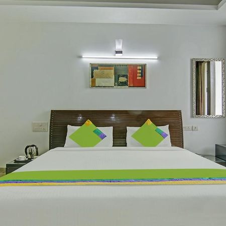 فندق Dreamz Hospitality غورغاون المظهر الخارجي الصورة