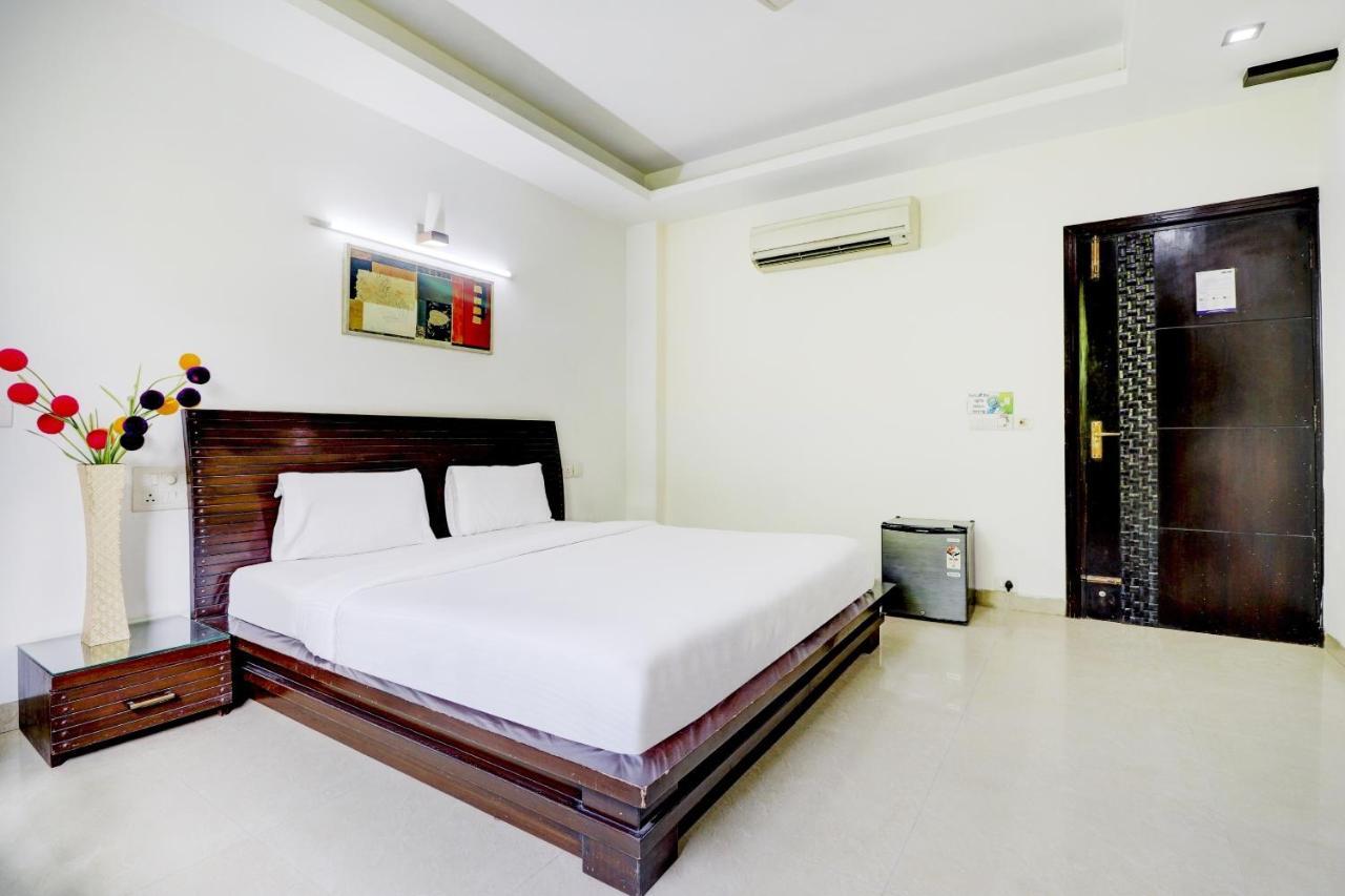 فندق Dreamz Hospitality غورغاون المظهر الخارجي الصورة