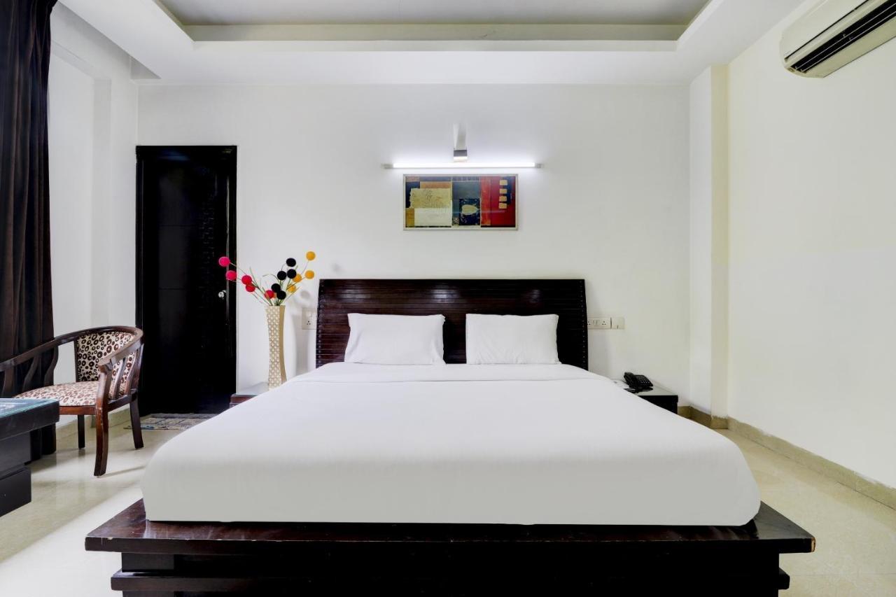 فندق Dreamz Hospitality غورغاون المظهر الخارجي الصورة