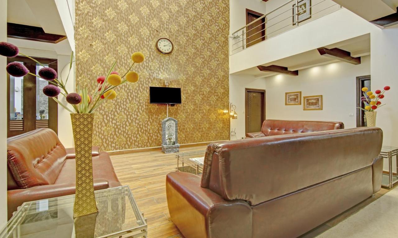 فندق Dreamz Hospitality غورغاون المظهر الخارجي الصورة